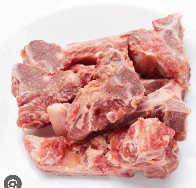 Etupään Rusto /kg | 新鲜猪骨 /kg  